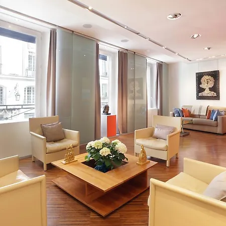 Apartment Terrace Matignon *